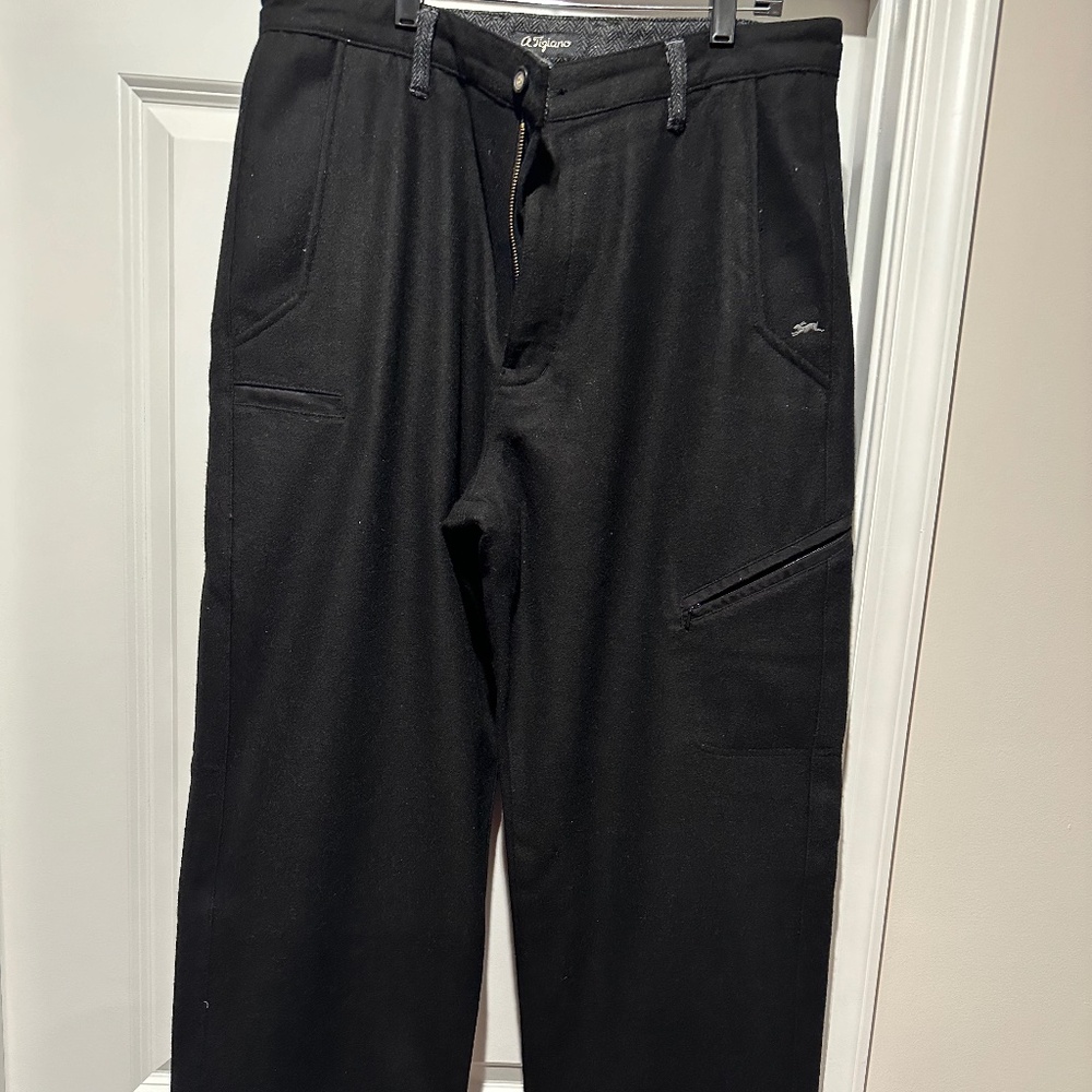 A. Tiziano Black wool pants size 38